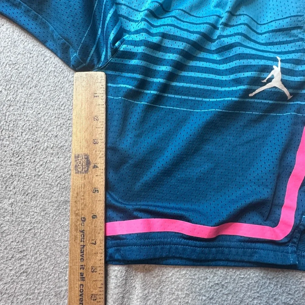 Jordan Shorts Kids M Blue Asahd Khaled Collection Mesh Basketball Gradient Pink
